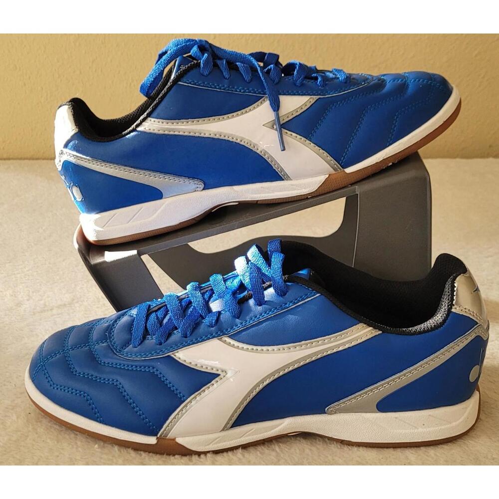Diadora Capitano LT ID Indoor Soccer Shoes Men’s Size 9 Royal Blue And white